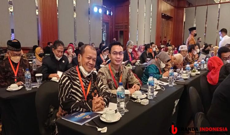 Yayasan Perguruan Ibnu Khaldun Balikpapan Hadiri Munas V ABP-PTSI di Surabaya