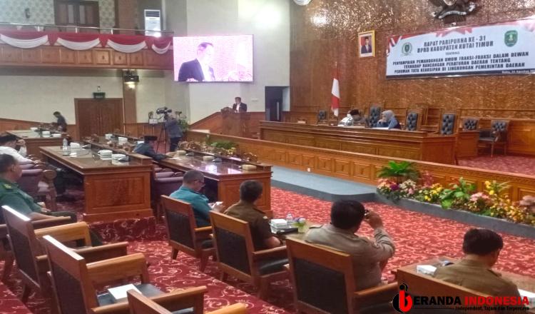 Fraksi PDI Perjuangan Nilai Raperda Kearsipan Sesuai dengan Undang-Undang