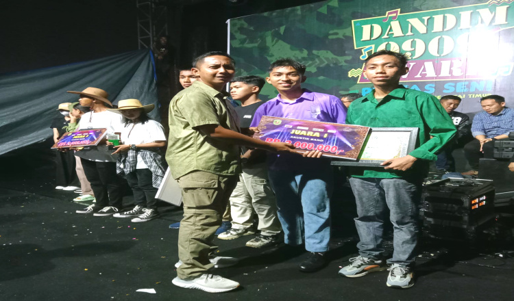 Ribuan Warga Hadiri Final Pentas Seni Dandim 0909/Kutai Timur Award